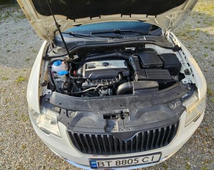 Белый Шкода Суперб, объемом двигателя 1.8 л и пробегом 316 тыс. км за 8700 $, фото 1 на Automoto.ua