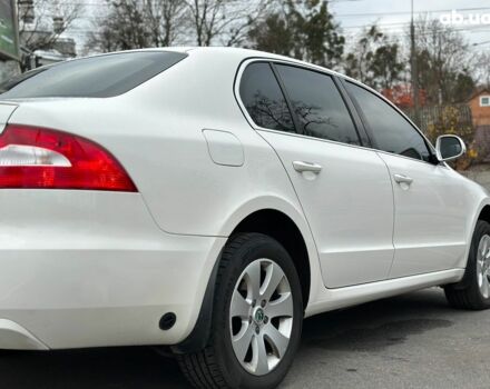 Белый Шкода Суперб, объемом двигателя 1.8 л и пробегом 230 тыс. км за 8190 $, фото 12 на Automoto.ua