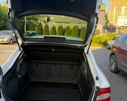 Белый Шкода Суперб, объемом двигателя 1.8 л и пробегом 250 тыс. км за 9200 $, фото 4 на Automoto.ua