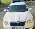 Белый Шкода Суперб, объемом двигателя 1.8 л и пробегом 316 тыс. км за 8700 $, фото 1 на Automoto.ua