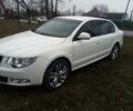 Белый Шкода Суперб, объемом двигателя 1.8 л и пробегом 150 тыс. км за 9300 $, фото 1 на Automoto.ua