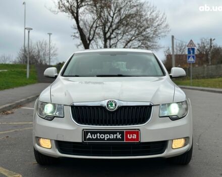 Белый Шкода Суперб, объемом двигателя 1.8 л и пробегом 230 тыс. км за 8190 $, фото 9 на Automoto.ua
