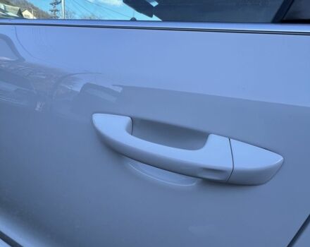 Белый Шкода Суперб, объемом двигателя 2 л и пробегом 317 тыс. км за 9800 $, фото 12 на Automoto.ua