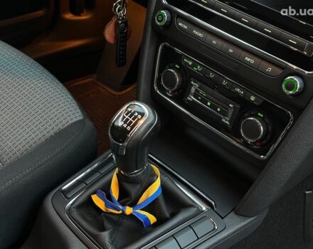 Белый Шкода Суперб, объемом двигателя 1.8 л и пробегом 109 тыс. км за 10990 $, фото 20 на Automoto.ua