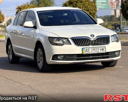 Шкода Суперб 2013 у Кривому Розі на Automoto.ua Білий Шкода Суперб, об'ємом двигуна 1.8 л та пробігом 179 тис. км за 9450 $, фото 2 на Automoto.ua