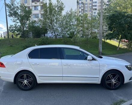 Білий Шкода Суперб, об'ємом двигуна 1.8 л та пробігом 254 тис. км за 10700 $, фото 3 на Automoto.ua