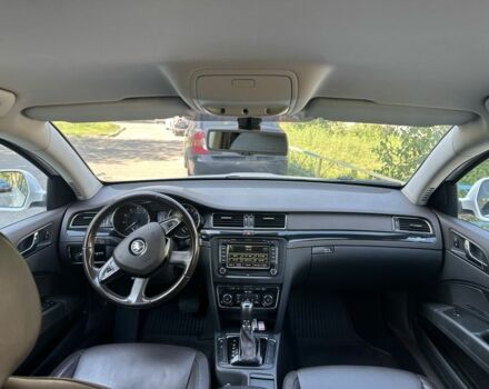 Білий Шкода Суперб, об'ємом двигуна 1.8 л та пробігом 254 тис. км за 10700 $, фото 21 на Automoto.ua