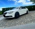 Белый Шкода Суперб, объемом двигателя 1.8 л и пробегом 129 тыс. км за 9000 $, фото 1 на Automoto.ua