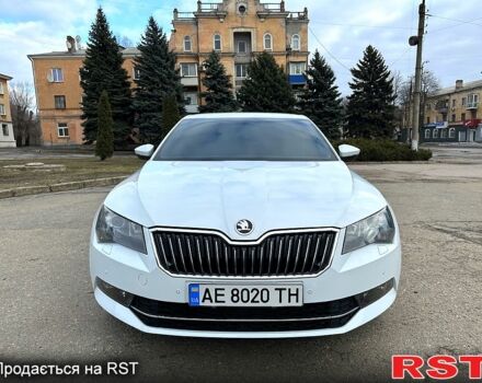 Білий Шкода Суперб, об'ємом двигуна 1.8 л та пробігом 188 тис. км за 16800 $, фото 9 на Automoto.ua