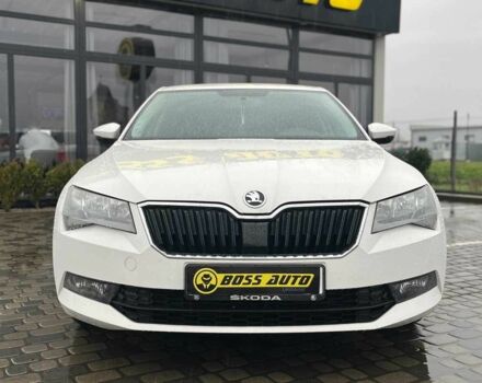 Белый Шкода Суперб, объемом двигателя 0 л и пробегом 197 тыс. км за 14999 $, фото 1 на Automoto.ua