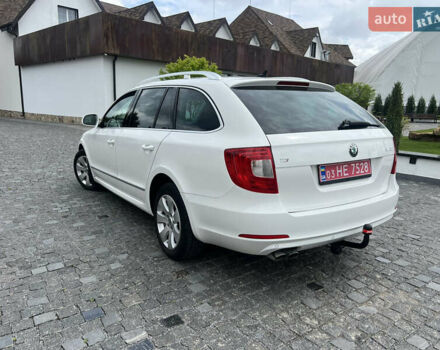 Белый Шкода Суперб, объемом двигателя 2 л и пробегом 258 тыс. км за 9999 $, фото 7 на Automoto.ua