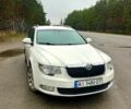 Білий Шкода Суперб, об'ємом двигуна 2 л та пробігом 342 тис. км за 8700 $, фото 1 на Automoto.ua