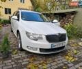 Белый Шкода Суперб, объемом двигателя 2 л и пробегом 303 тыс. км за 7300 $, фото 4 на Automoto.ua