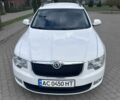 Белый Шкода Суперб, объемом двигателя 1.8 л и пробегом 246 тыс. км за 8200 $, фото 1 на Automoto.ua