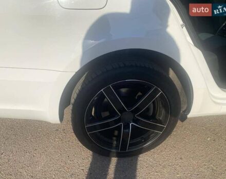 Білий Шкода Суперб, об'ємом двигуна 1.8 л та пробігом 270 тис. км за 8400 $, фото 10 на Automoto.ua