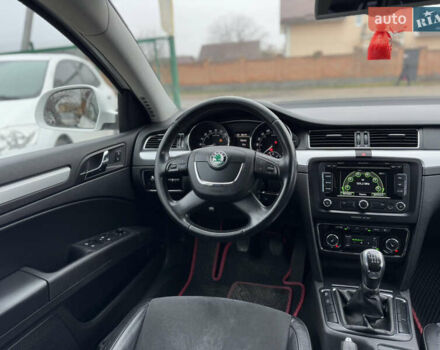 Белый Шкода Суперб, объемом двигателя 2 л и пробегом 304 тыс. км за 7999 $, фото 18 на Automoto.ua