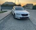 Белый Шкода Суперб, объемом двигателя 1.97 л и пробегом 270 тыс. км за 7800 $, фото 1 на Automoto.ua