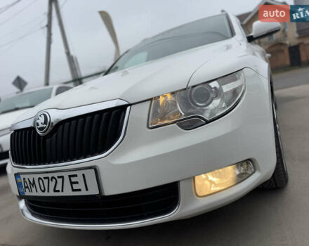 Белый Шкода Суперб, объемом двигателя 2 л и пробегом 304 тыс. км за 7999 $, фото 9 на Automoto.ua