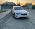 Белый Шкода Суперб, объемом двигателя 1.97 л и пробегом 270 тыс. км за 7800 $, фото 1 на Automoto.ua