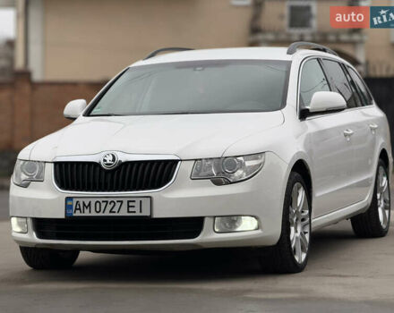 Белый Шкода Суперб, объемом двигателя 2 л и пробегом 304 тыс. км за 7999 $, фото 2 на Automoto.ua