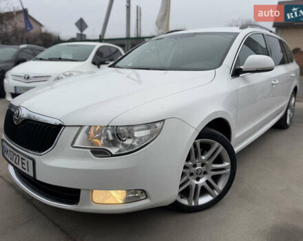 Белый Шкода Суперб, объемом двигателя 2 л и пробегом 304 тыс. км за 7999 $, фото 11 на Automoto.ua