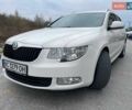 Белый Шкода Суперб, объемом двигателя 1.97 л и пробегом 278 тыс. км за 10500 $, фото 2 на Automoto.ua