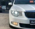 Білий Шкода Суперб, об'ємом двигуна 2 л та пробігом 284 тис. км за 8790 $, фото 9 на Automoto.ua