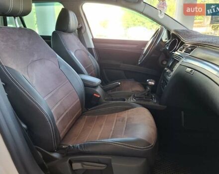 Белый Шкода Суперб, объемом двигателя 1.97 л и пробегом 219 тыс. км за 8900 $, фото 19 на Automoto.ua