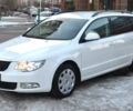 Белый Шкода Суперб, объемом двигателя 2 л и пробегом 181 тыс. км за 12600 $, фото 1 на Automoto.ua