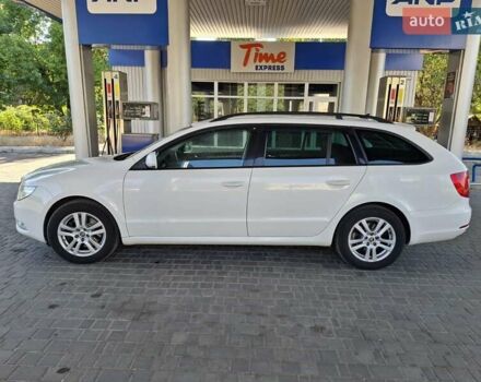 Белый Шкода Суперб, объемом двигателя 1.97 л и пробегом 219 тыс. км за 8900 $, фото 11 на Automoto.ua