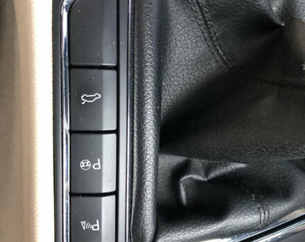 Белый Шкода Суперб, объемом двигателя 1.6 л и пробегом 242 тыс. км за 9800 $, фото 25 на Automoto.ua