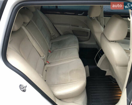 Белый Шкода Суперб, объемом двигателя 1.6 л и пробегом 242 тыс. км за 9800 $, фото 12 на Automoto.ua