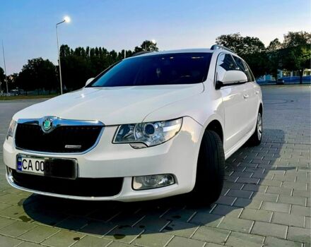 Белый Шкода Суперб, объемом двигателя 1.6 л и пробегом 304 тыс. км за 9300 $, фото 16 на Automoto.ua