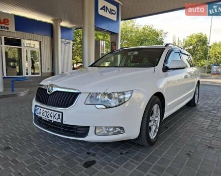 Белый Шкода Суперб, объемом двигателя 1.97 л и пробегом 219 тыс. км за 8900 $, фото 12 на Automoto.ua