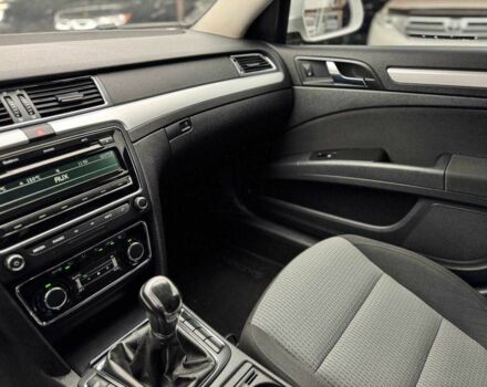 Белый Шкода Суперб, объемом двигателя 1.8 л и пробегом 111 тыс. км за 10000 $, фото 11 на Automoto.ua