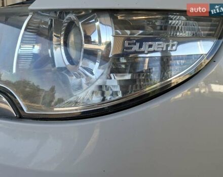 Белый Шкода Суперб, объемом двигателя 1.97 л и пробегом 219 тыс. км за 8900 $, фото 13 на Automoto.ua