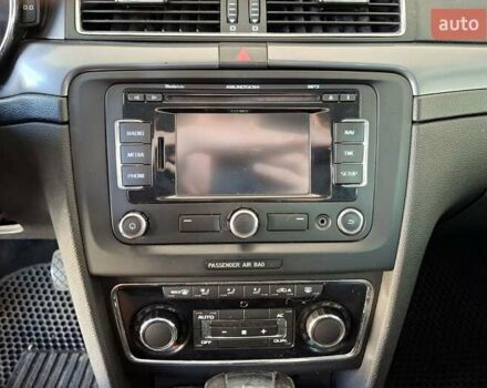 Белый Шкода Суперб, объемом двигателя 1.97 л и пробегом 219 тыс. км за 8900 $, фото 24 на Automoto.ua