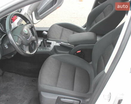 Белый Шкода Суперб, объемом двигателя 1.8 л и пробегом 222 тыс. км за 8399 $, фото 18 на Automoto.ua