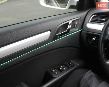 Белый Шкода Суперб, объемом двигателя 1.8 л и пробегом 222 тыс. км за 8399 $, фото 28 на Automoto.ua