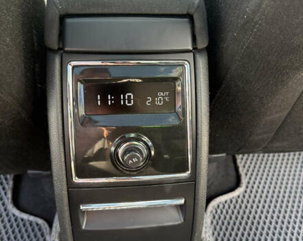 Білий Шкода Суперб, об'ємом двигуна 2 л та пробігом 418 тис. км за 12000 $, фото 22 на Automoto.ua