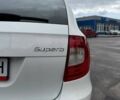 Белый Шкода Суперб, объемом двигателя 1.97 л и пробегом 240 тыс. км за 10600 $, фото 4 на Automoto.ua