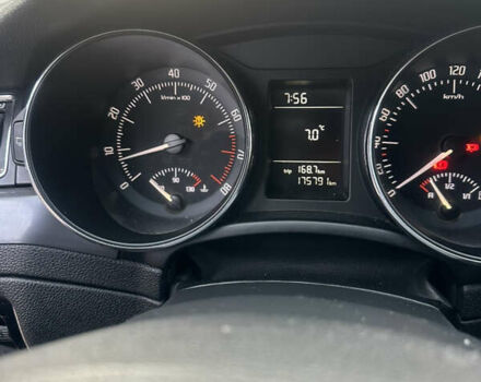 Белый Шкода Суперб, объемом двигателя 1.4 л и пробегом 178 тыс. км за 8000 $, фото 16 на Automoto.ua