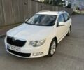Білий Шкода Суперб, об'ємом двигуна 2 л та пробігом 320 тис. км за 6000 $, фото 2 на Automoto.ua