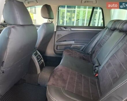 Белый Шкода Суперб, объемом двигателя 1.97 л и пробегом 219 тыс. км за 8900 $, фото 15 на Automoto.ua