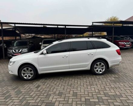 Белый Шкода Суперб, объемом двигателя 1.8 л и пробегом 111 тыс. км за 10000 $, фото 4 на Automoto.ua