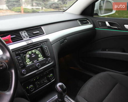 Белый Шкода Суперб, объемом двигателя 1.8 л и пробегом 222 тыс. км за 8399 $, фото 38 на Automoto.ua