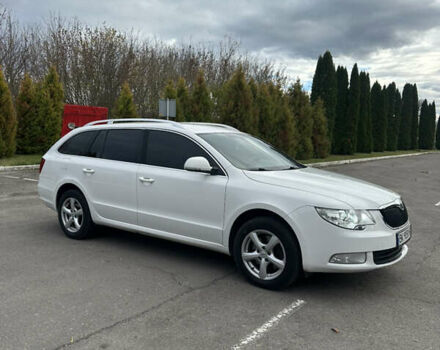Шкода Суперб 2012 у Рівному на Automoto.ua Білий Шкода Суперб, об'ємом двигуна 2 л та пробігом 198 тис. км за 12500 $, фото 2 на Automoto.ua
