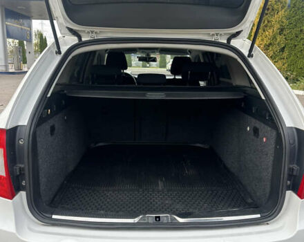 Шкода Суперб 2012 у Рівному на Automoto.ua Білий Шкода Суперб, об'ємом двигуна 2 л та пробігом 198 тис. км за 12500 $, фото 7 на Automoto.ua