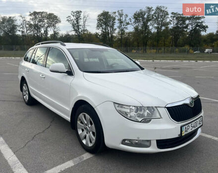 Белый Шкода Суперб, объемом двигателя 1.8 л и пробегом 241 тыс. км за 7300 $, фото 7 на Automoto.ua