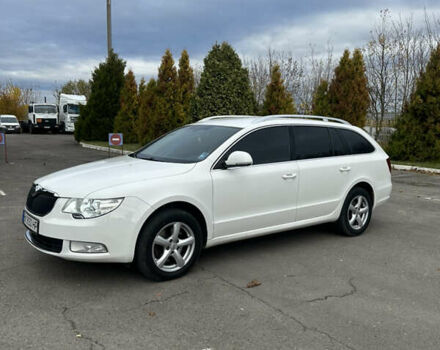 Шкода Суперб 2012 у Рівному на Automoto.ua Білий Шкода Суперб, об'ємом двигуна 2 л та пробігом 198 тис. км за 12500 $, фото 1 на Automoto.ua